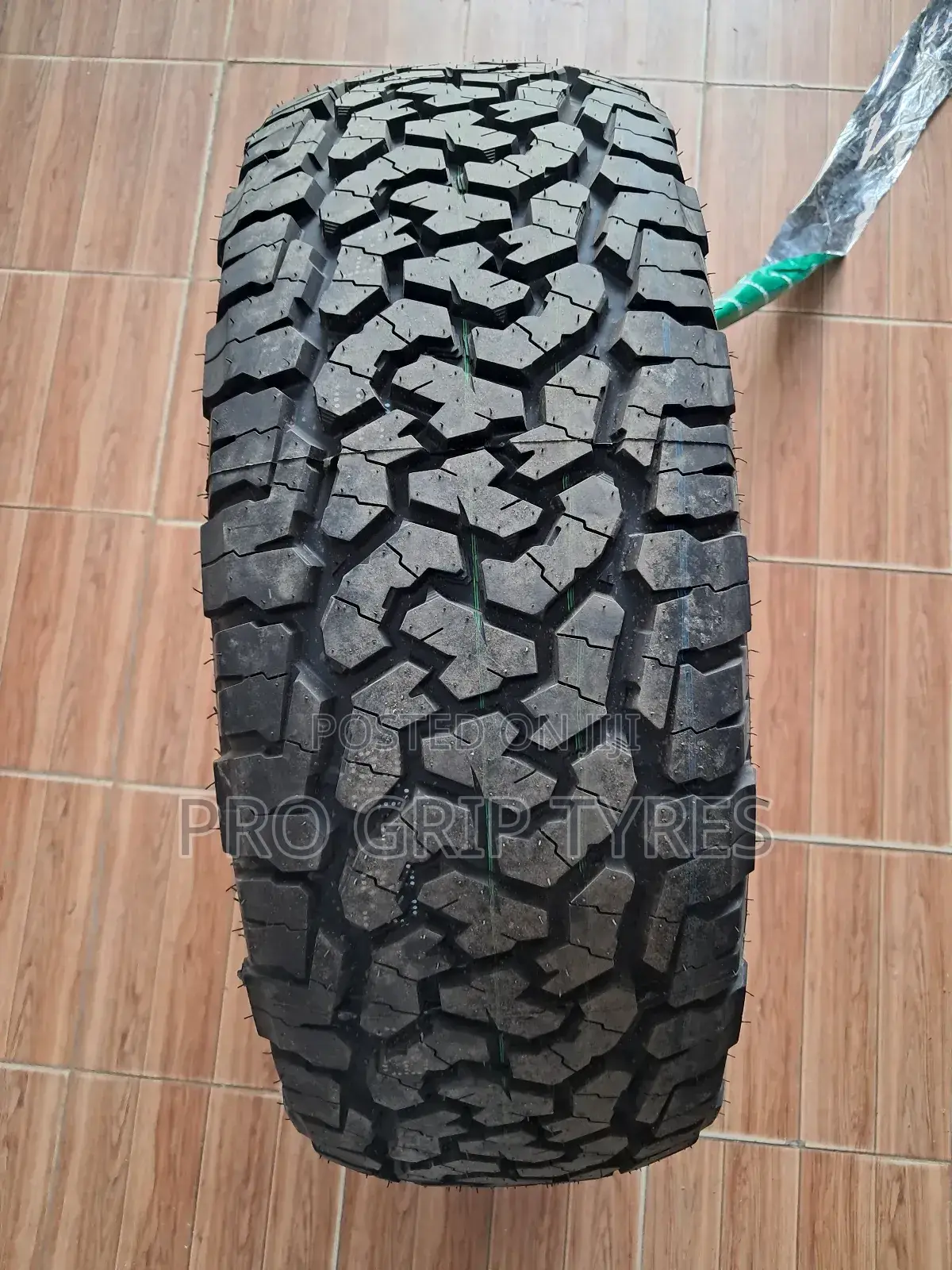 Roadcruza (New) 235/60r18