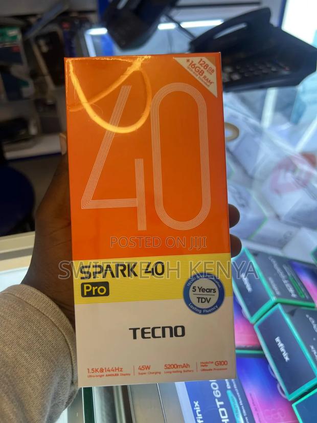 New Tecno Spark 40 Pro 128 GB Black