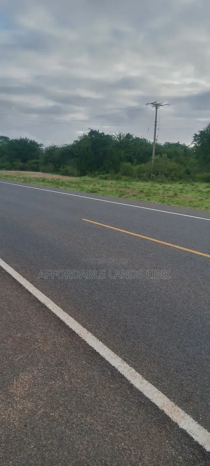 1acre Touching the Highway on Sale
