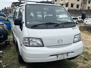 Mazda Bongo 2018 Beige