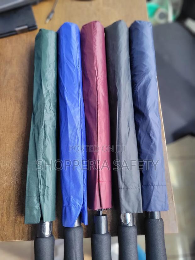 Foldable Strong Umbrella - thumbnail 3