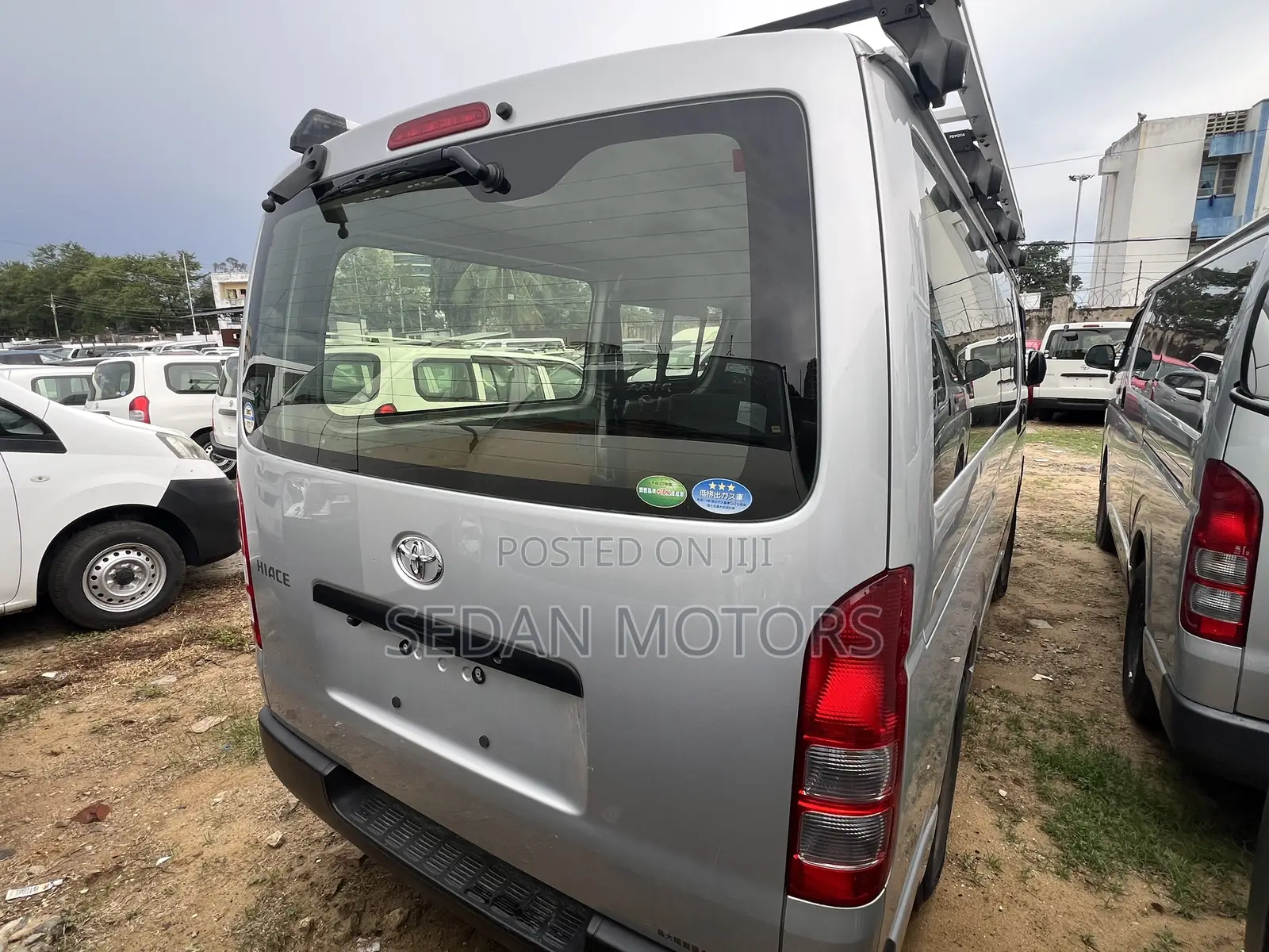 Toyota HiAce 2019 Silver