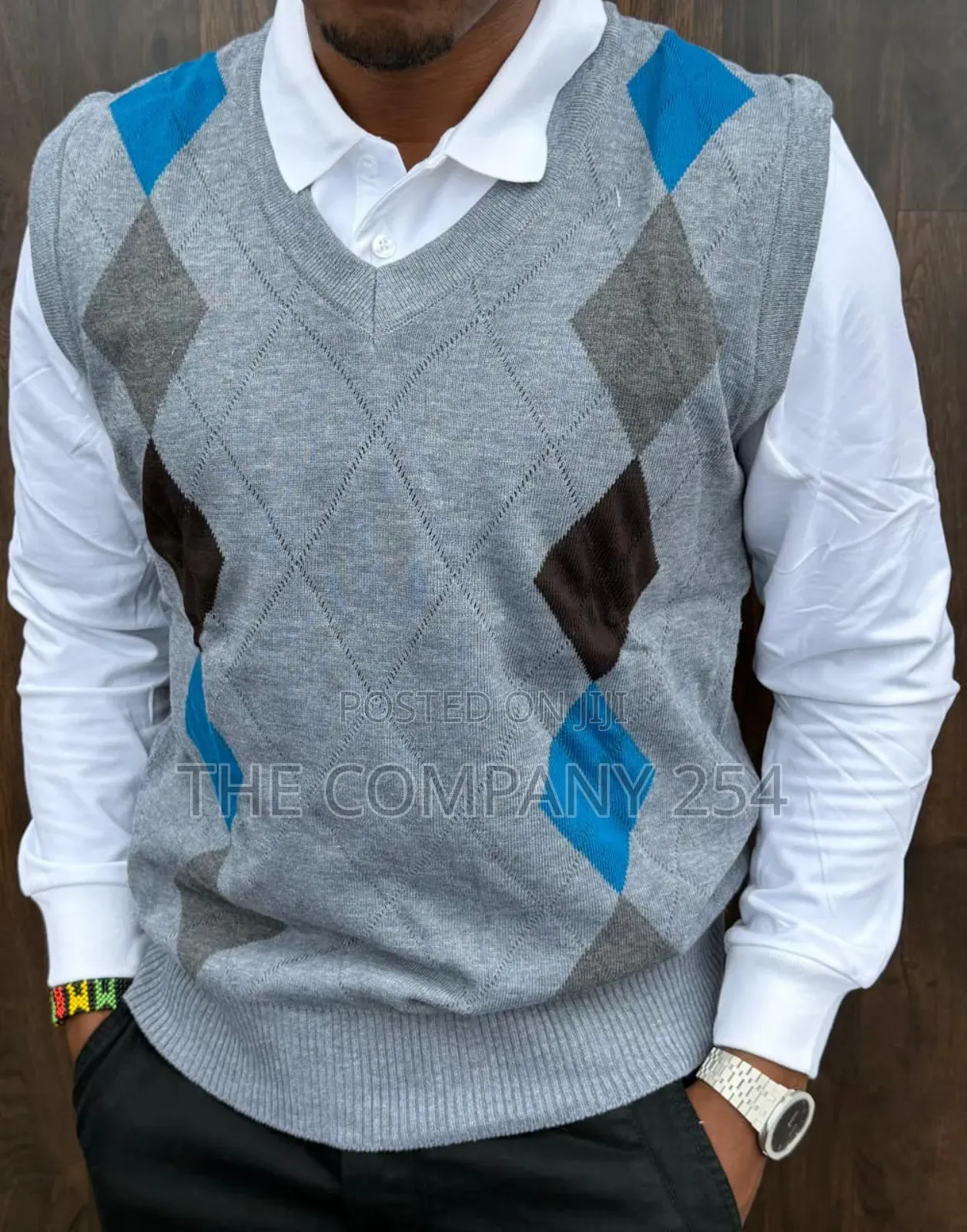 Quality Casual Checking Men Wind Braier v Neck Sweater