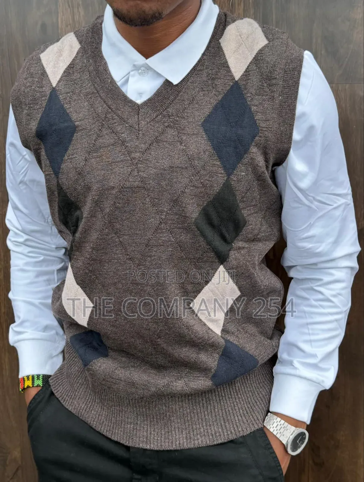 Quality Casual Checking Men Wind Braier v Neck Sweater