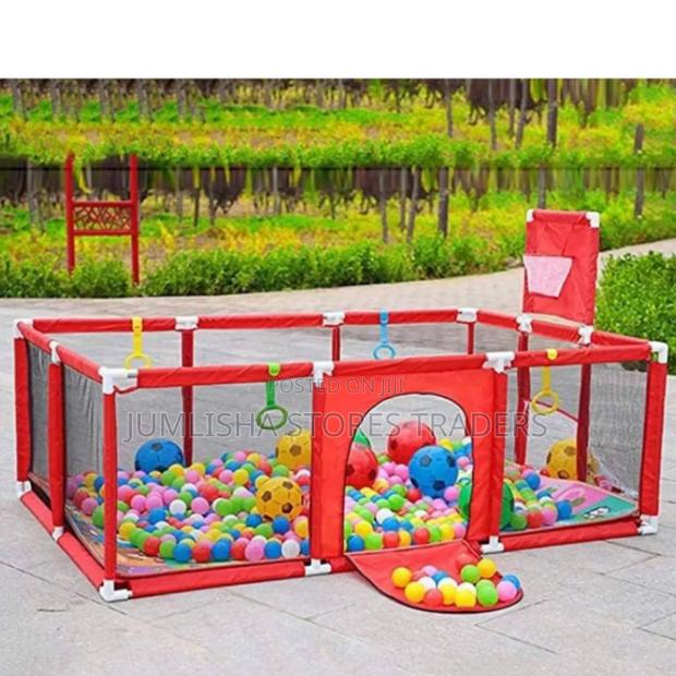 Kids Play Fence Plus 30 Balls