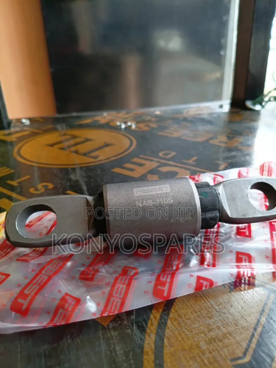 Control Arm Bush Small Nissan T32