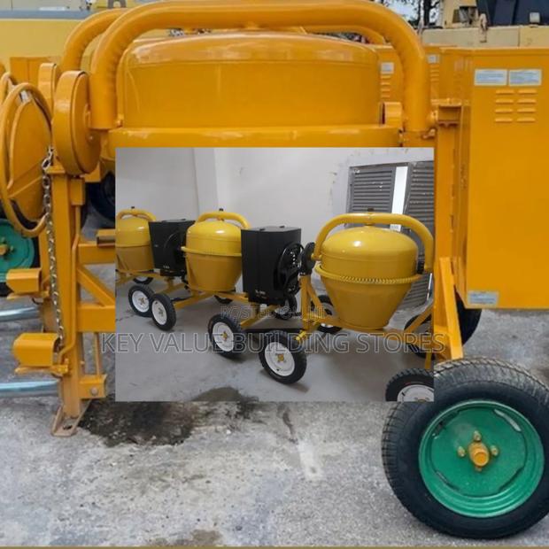 Compact Built Commercial Concrete Mixer