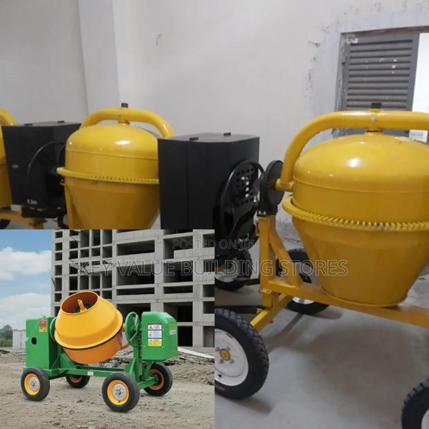 Dynamic Commercial Concrete Mixer