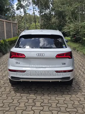 Audi Q5 2.0T Tech Premium AWD quattro 2018 White