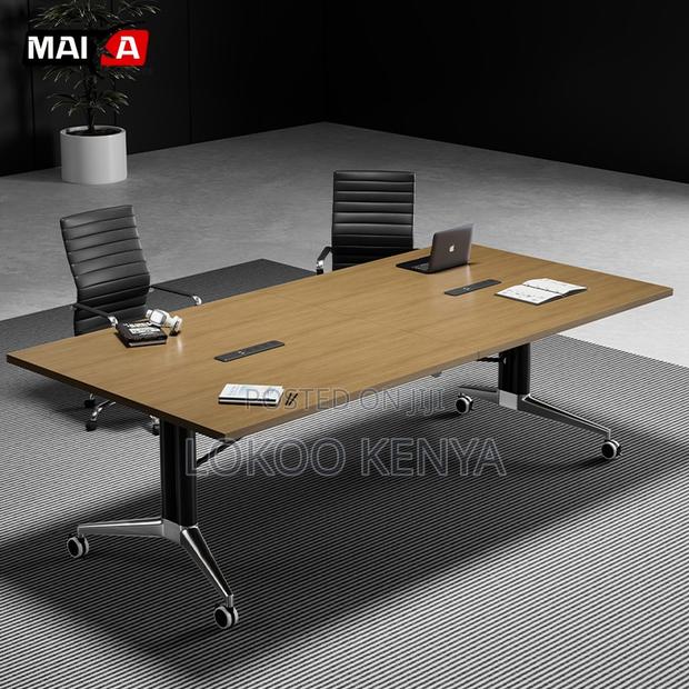 Foldable Table ; Foldable and Stackable Meeting Desk - thumbnail 3