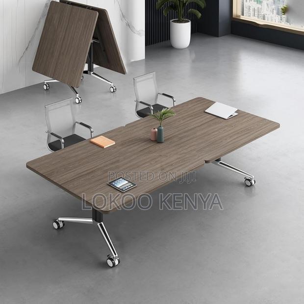 Foldable Table ; Foldable and Stackable Meeting Desk - thumbnail 14