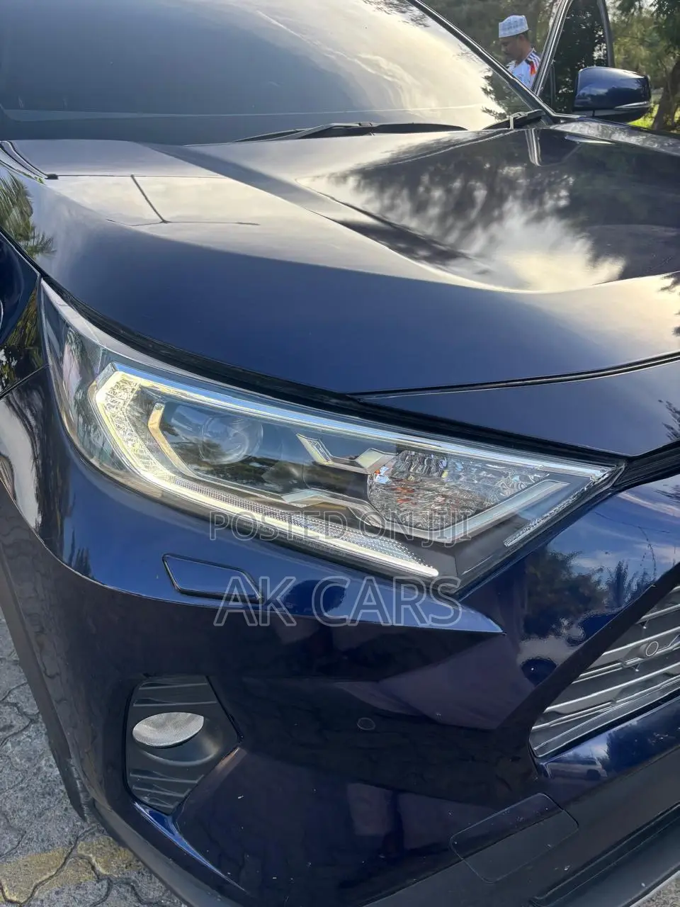 Toyota RAV4 Hybrid 2022 Blue