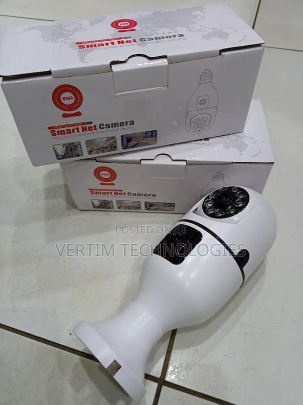 Wireless V380 Pro 1080p 2mp PTZ Dual Lens Wifi Bulb Camera
