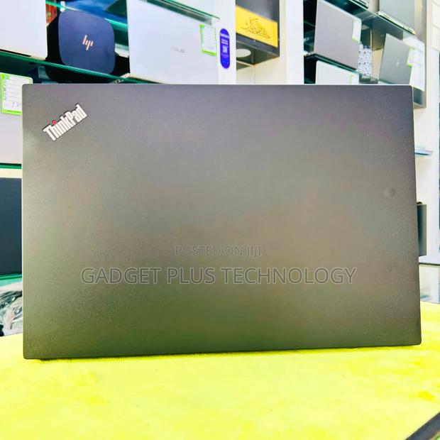 Laptop Lenovo Thinkpad P15s 16GB Intel Core i7 SSD 512GB - thumbnail 4