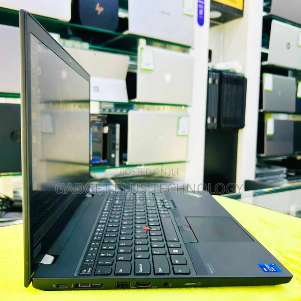 Laptop Lenovo Thinkpad P15s 16GB Intel Core i7 SSD 512GB - thumbnail 5