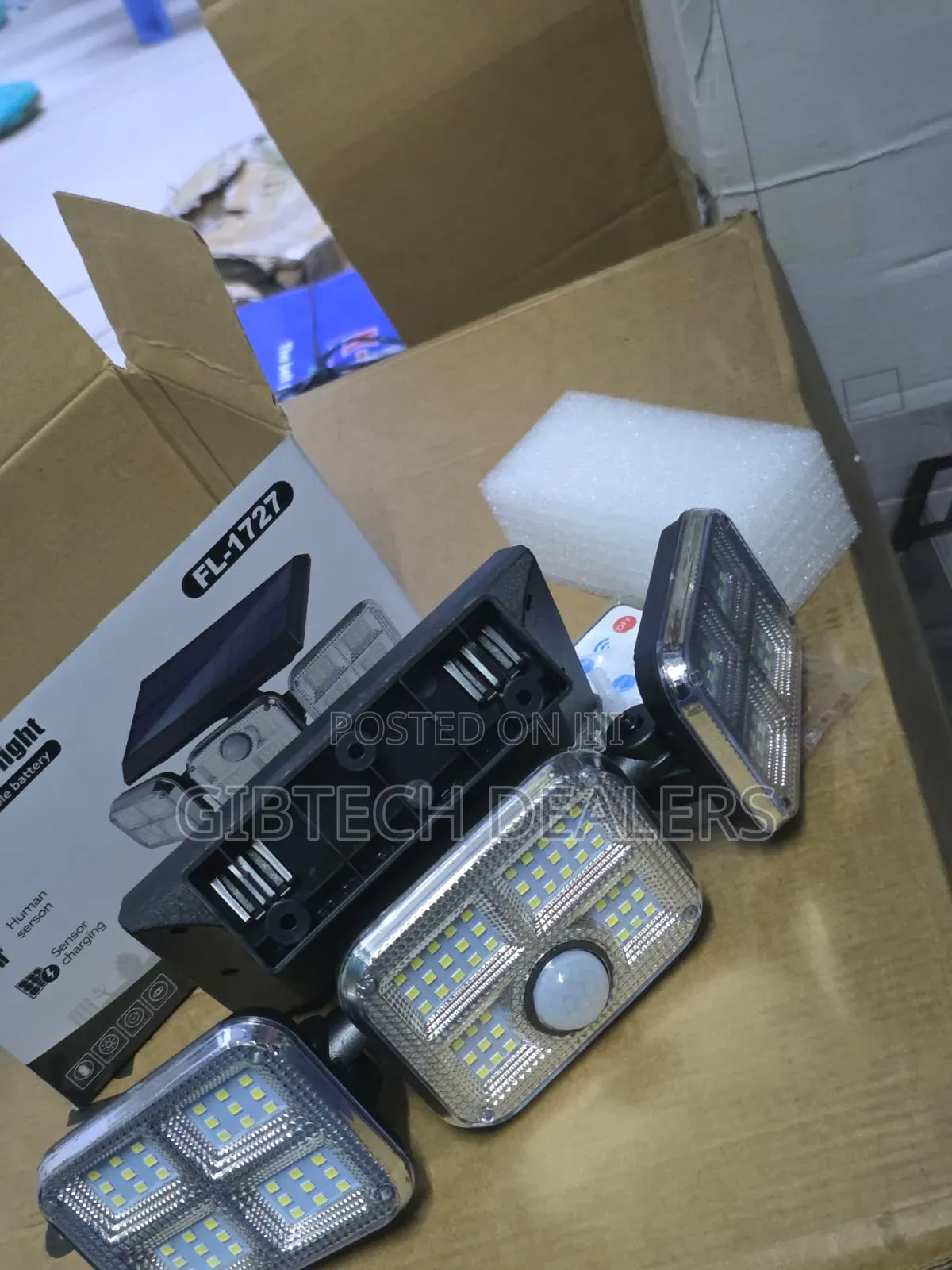 3 Head Solar Street Light With Motion Sensor