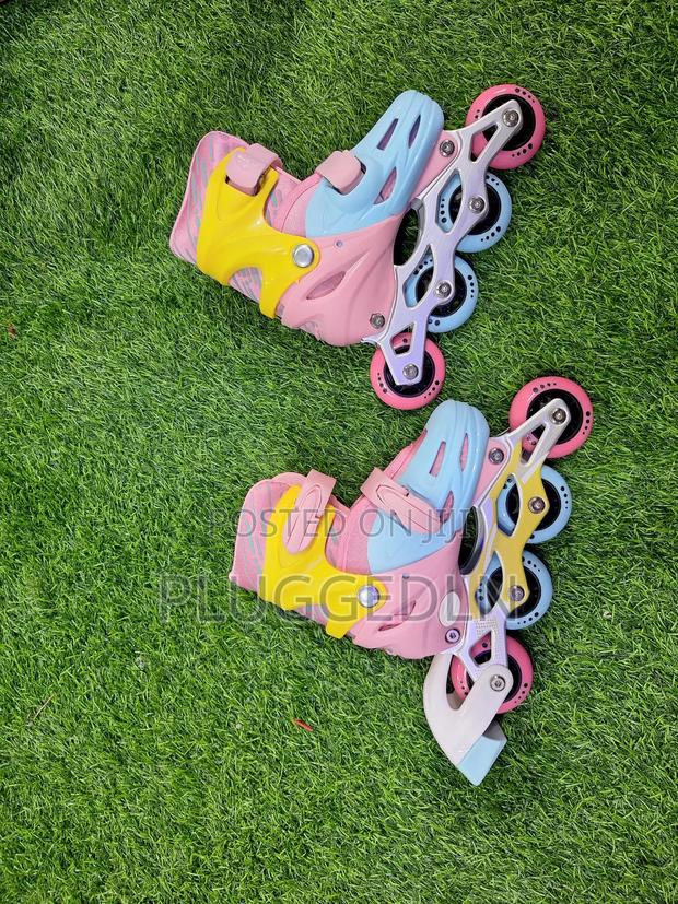 Kid's Skate Shoe- Size 31-34 - main view