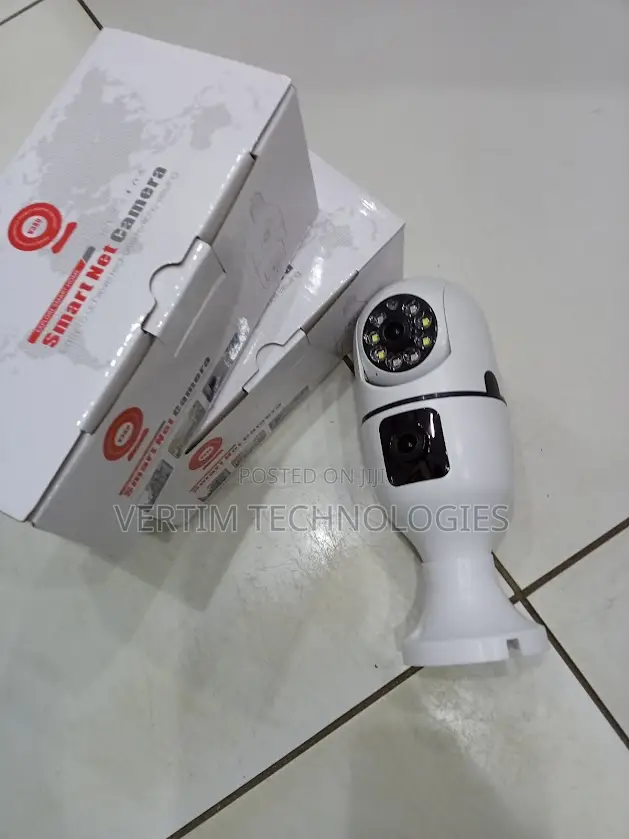 Dual Lens 1080p Fullhd PTZ Rotating Wireless Wifi Bulb Security Camera