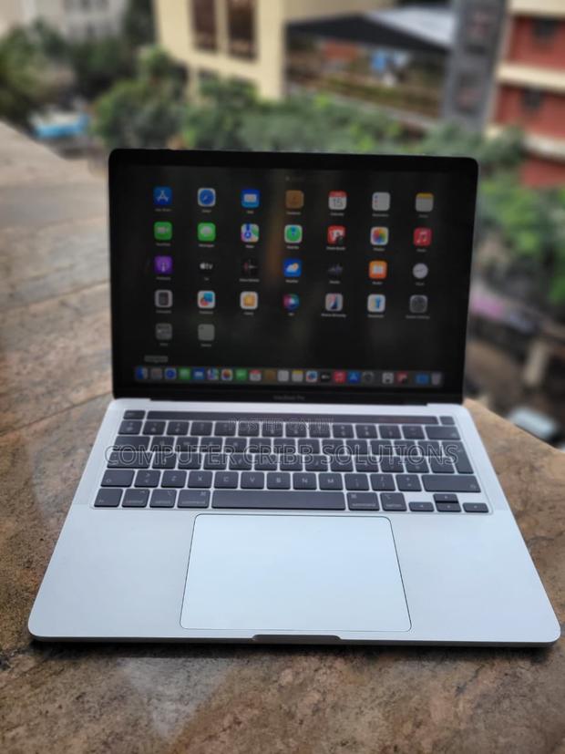 Laptop Apple MacBook Pro 2020 32GB Intel Core i7 SSD 512GB