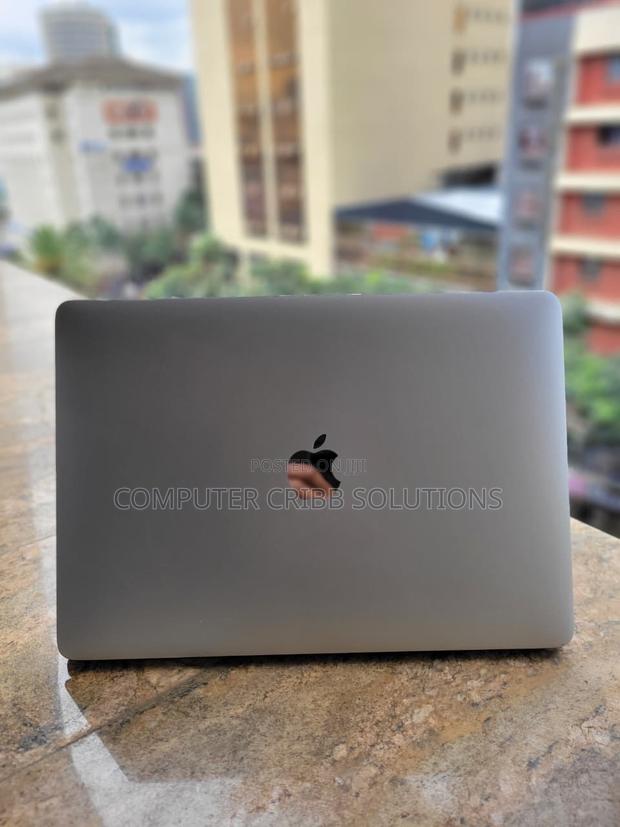 Laptop Apple MacBook Pro 2020 32GB Intel Core i7 SSD 512GB - thumbnail 3