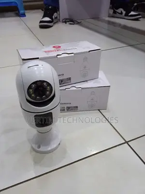 Smart Dual Lens 2mp PTZ Panoramic Outdoor Wifi Bulb Camera