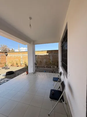 5bdrm Townhouse/Terrace in Kibiku for sale