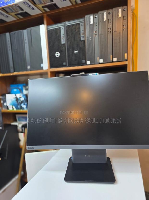 Desktop Computer Lenovo ThinkCentre Neo 50T 8GB Intel Core 5 SSD 512GB - main view