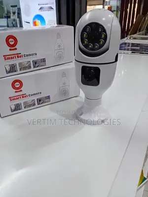 Dual Lens Panoramic PTZ Smart Bulb Camera Cost-Effective Reliable
