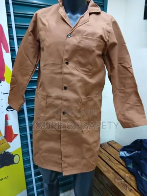 Overcoat With Front Closure