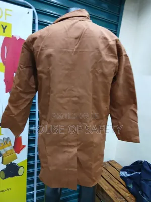 Overcoat With Front Closure