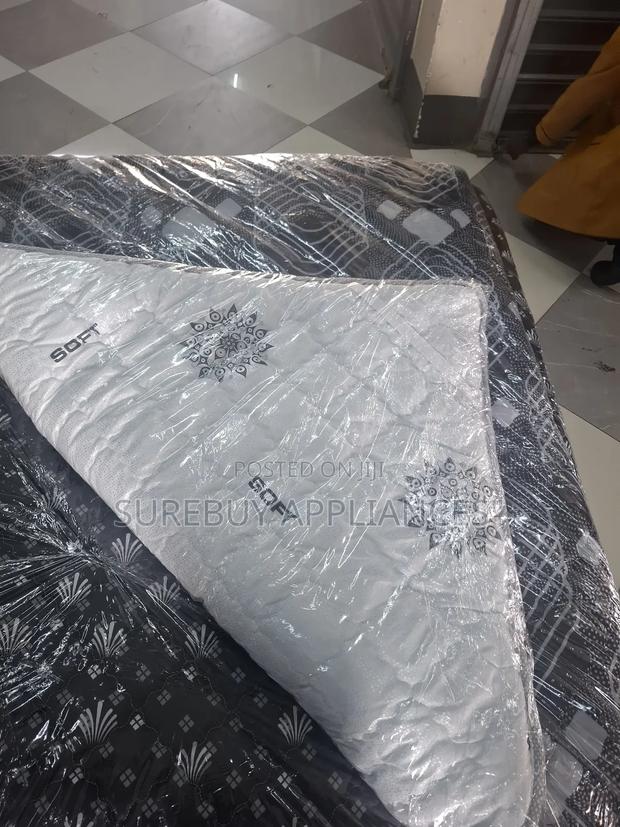 Premium Memory Foam Mattress Topper 4*6 - main view