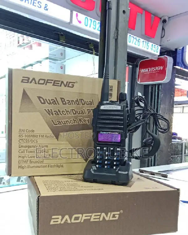 Portable Roadtrip Walkie Talkie Uv82 Baofeng 3-5km Range