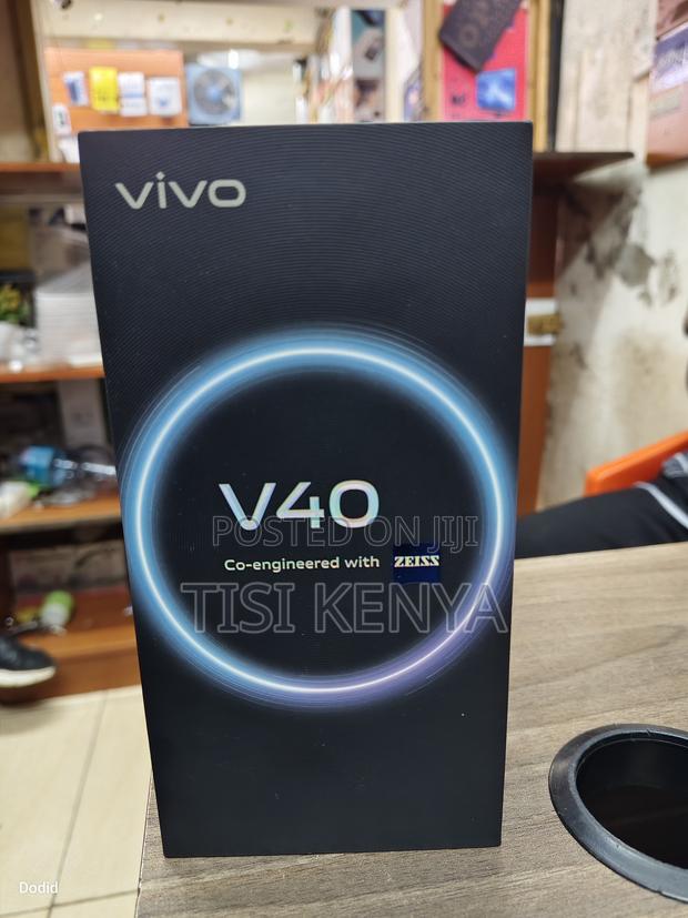 Vivo V40 5G 256 GB White - thumbnail 2