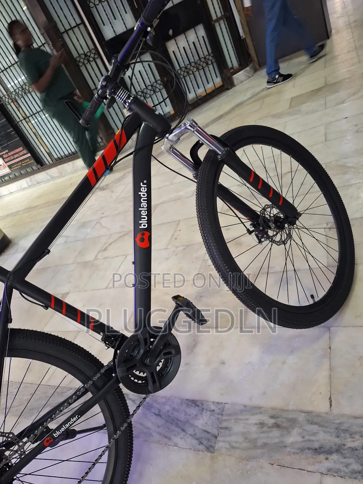 Bluelander Mountain Bike- *Size 29.