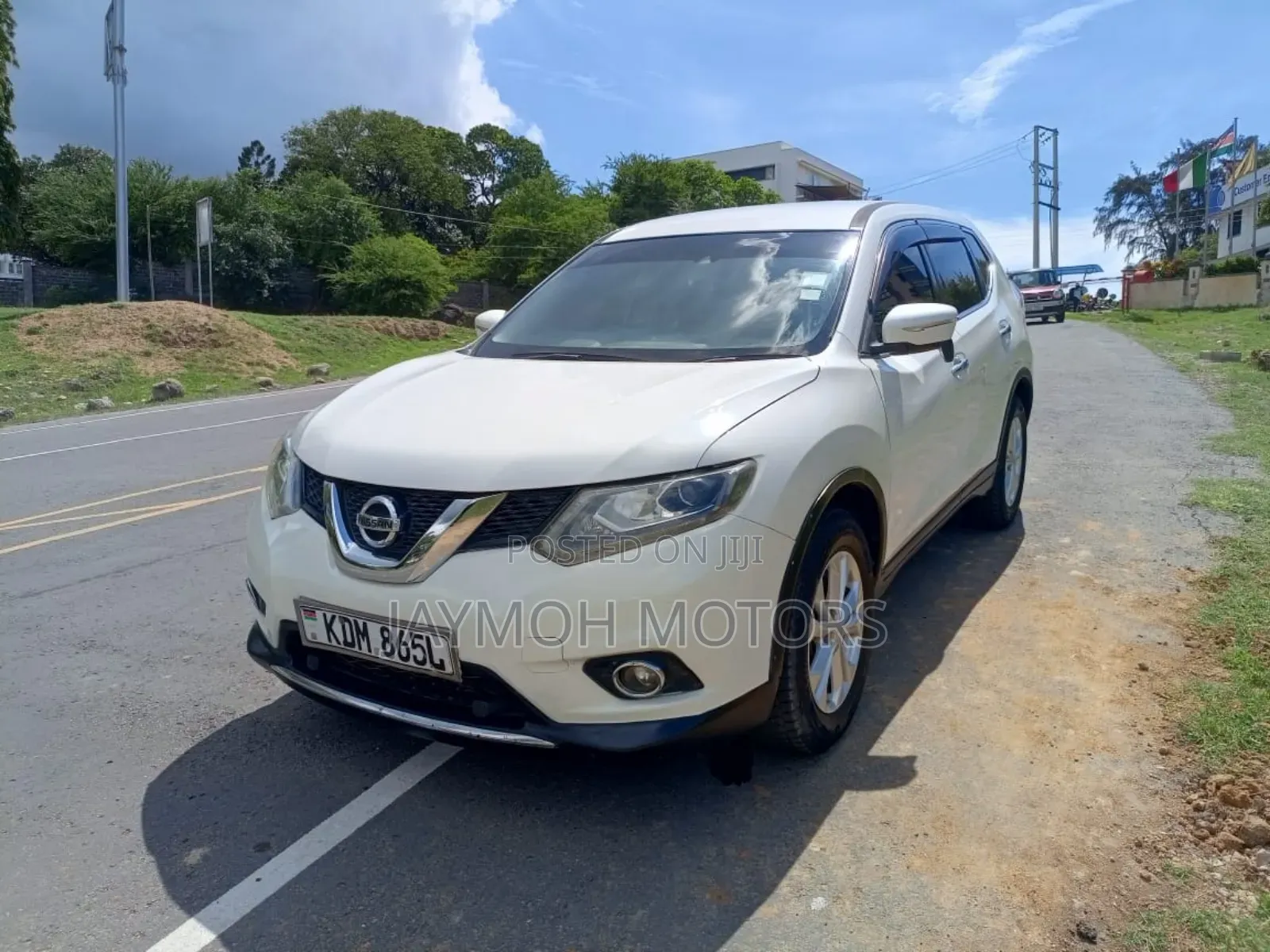 Nissan X-Trail 2017 White