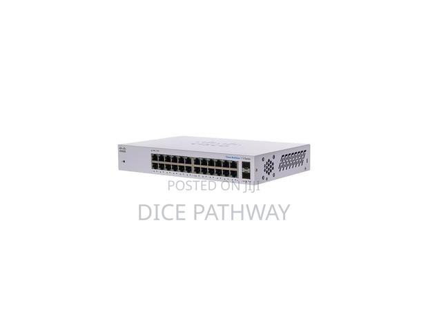 Cisco Cbs110 Switch, 24xgigabit Ports/2xgigabit SFP/Unmanaged