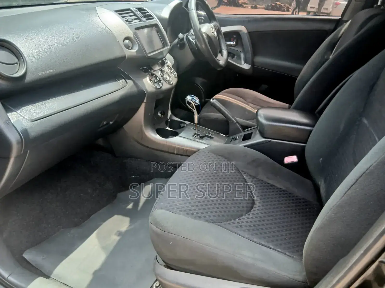 Toyota Vanguard 2013 Black