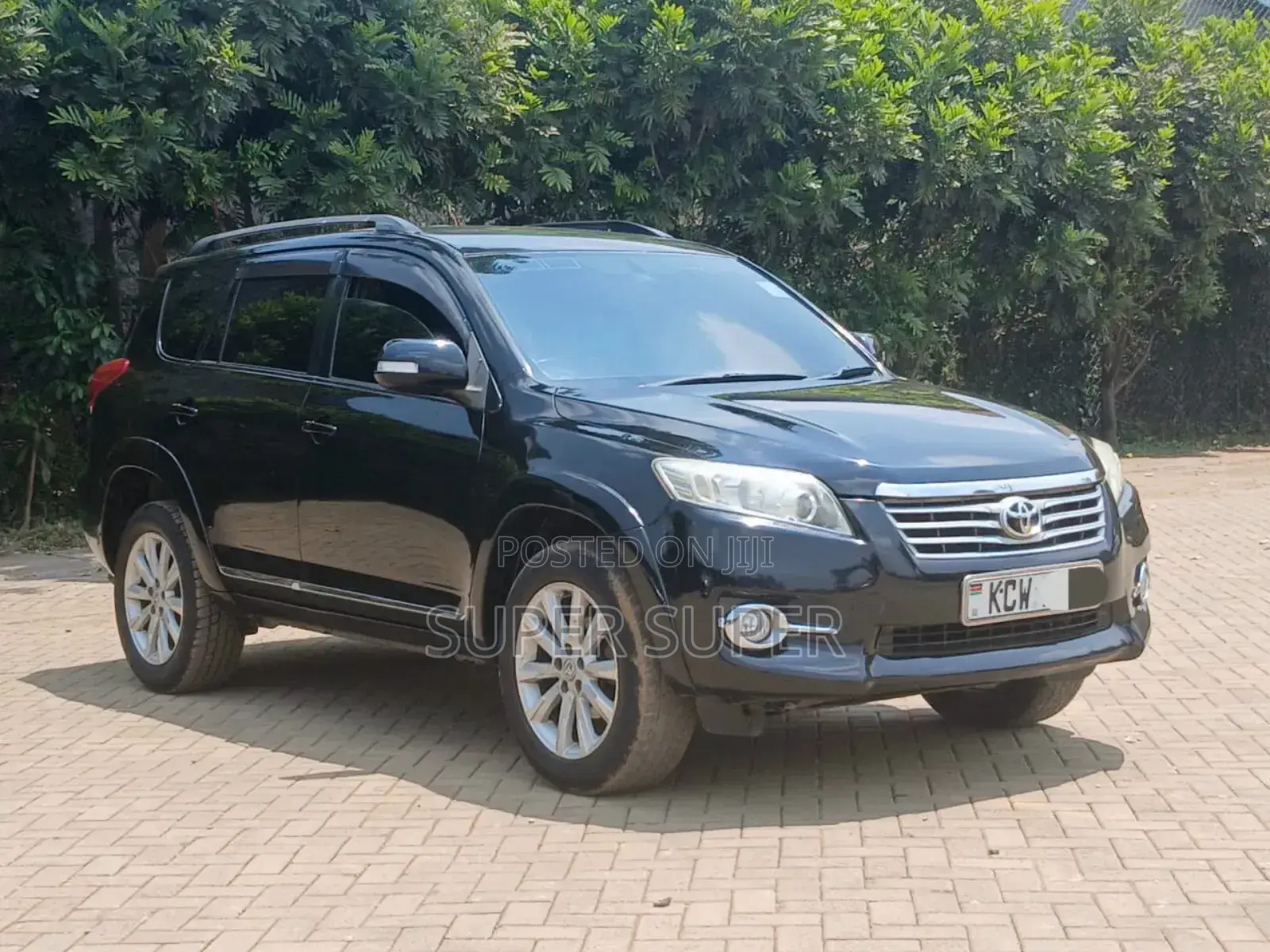 Toyota Vanguard 2013 Black