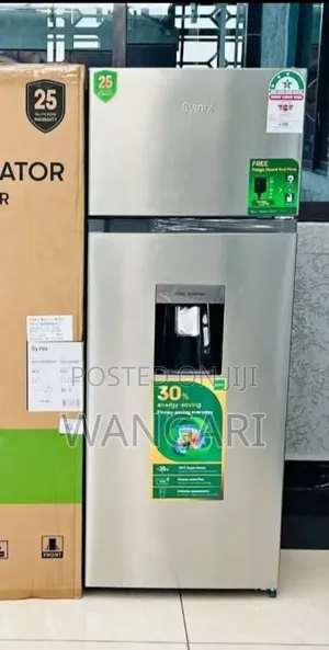 Lower Power Consumption Syinix 210 L Fridge With Water Dispenser