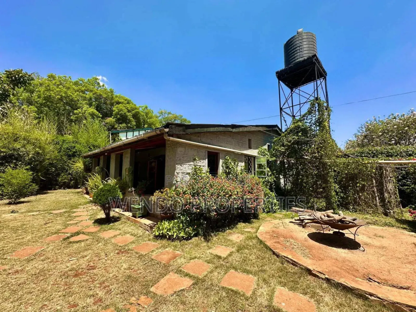 2bdrm Bungalow in Hardy for rent