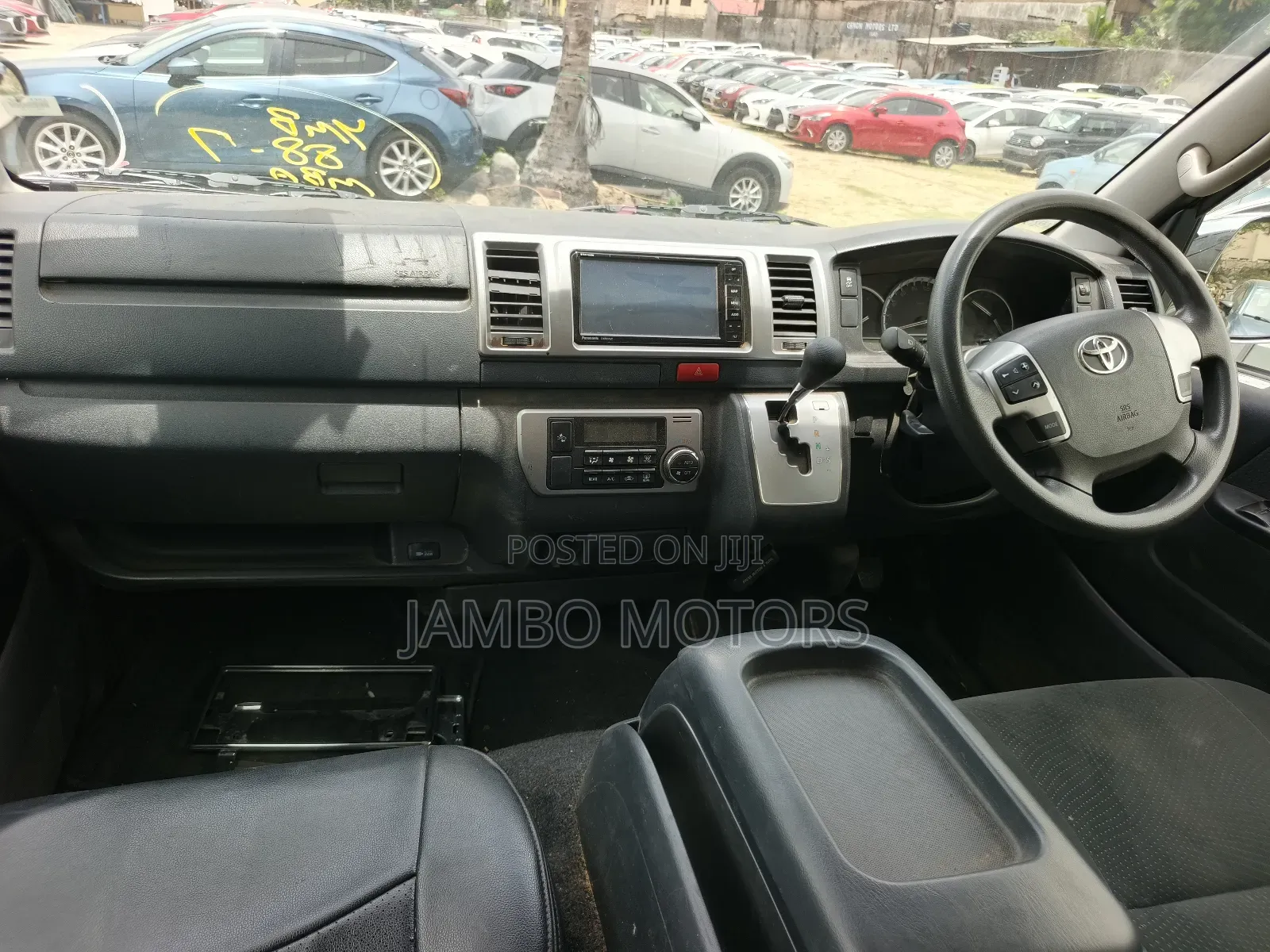 Toyota HiAce 2020 Black