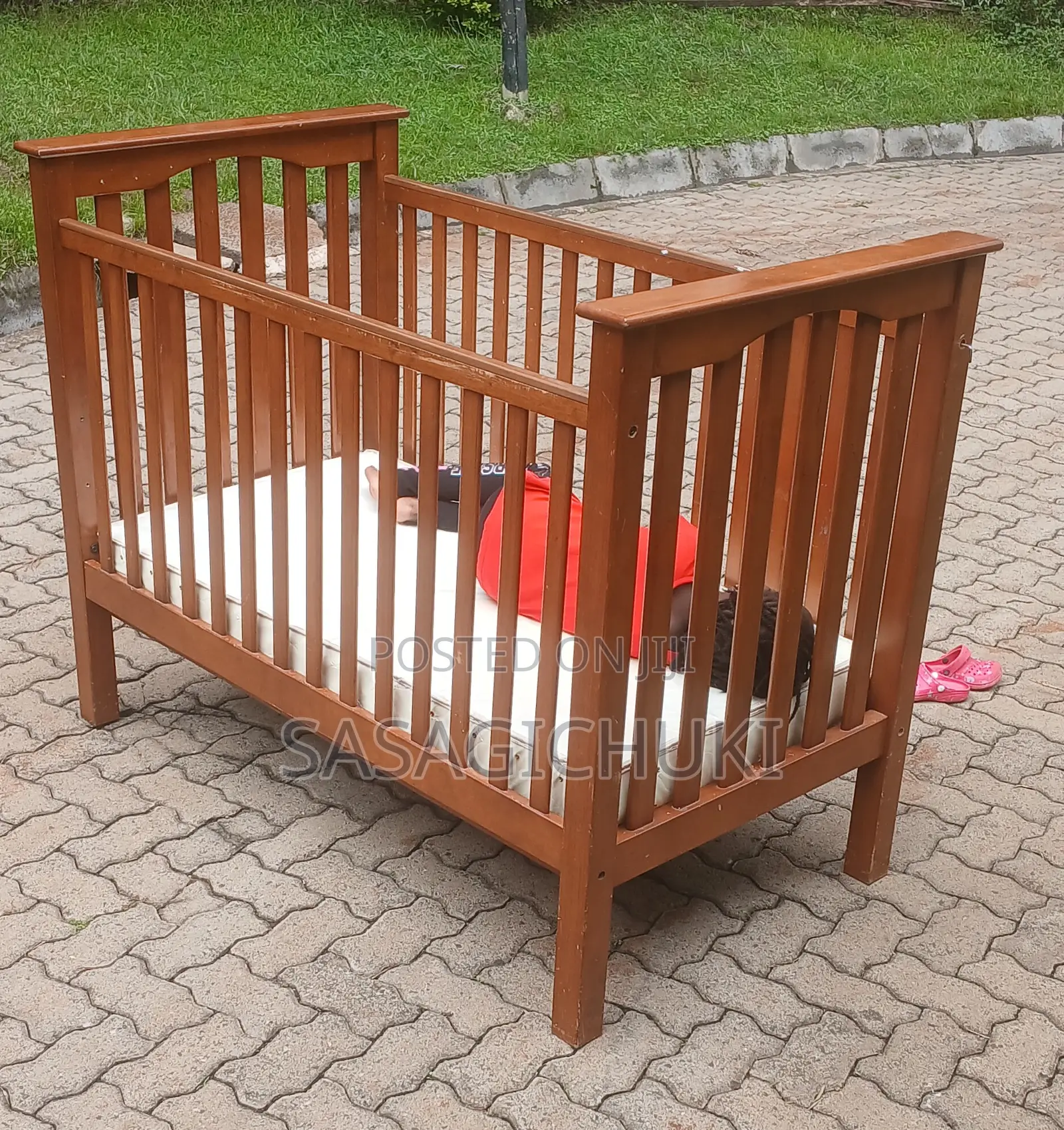 Baby Cot - Pottery Barn