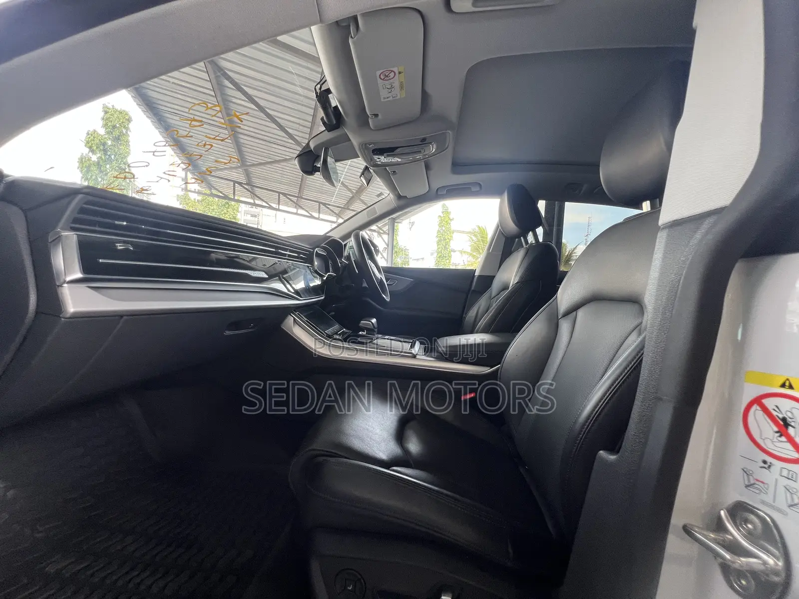 Audi Q8 55 Premium AWD quattro 2020 Beige