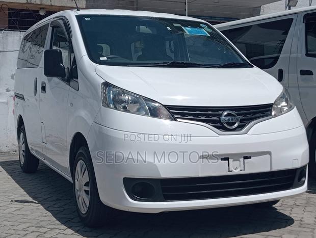 Nissan NV200 2019 White