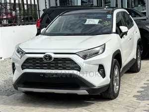 Toyota RAV4 2019 White