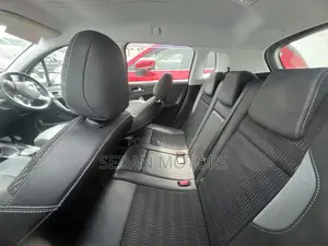 Peugeot 2008 2019 White