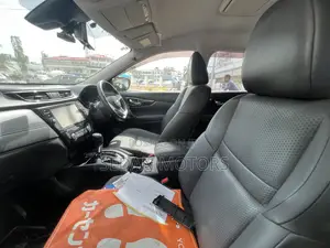 Nissan X-Trail 2019 Matt Black