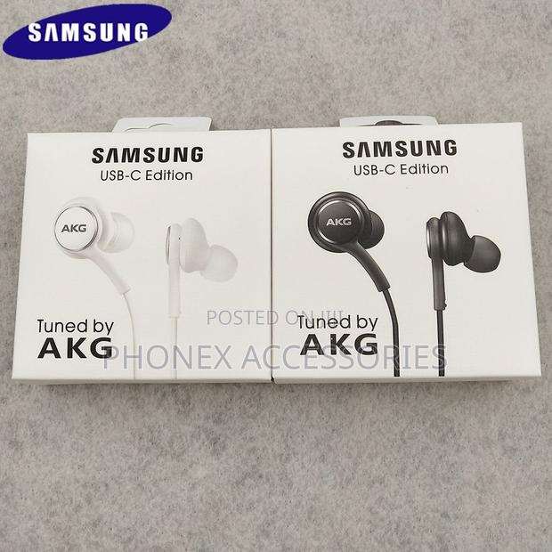 Samsung Usb-C Earphones (Tuned by Akg)