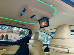 Toyota Alphard 2.5 Petrol FWD 2019 White