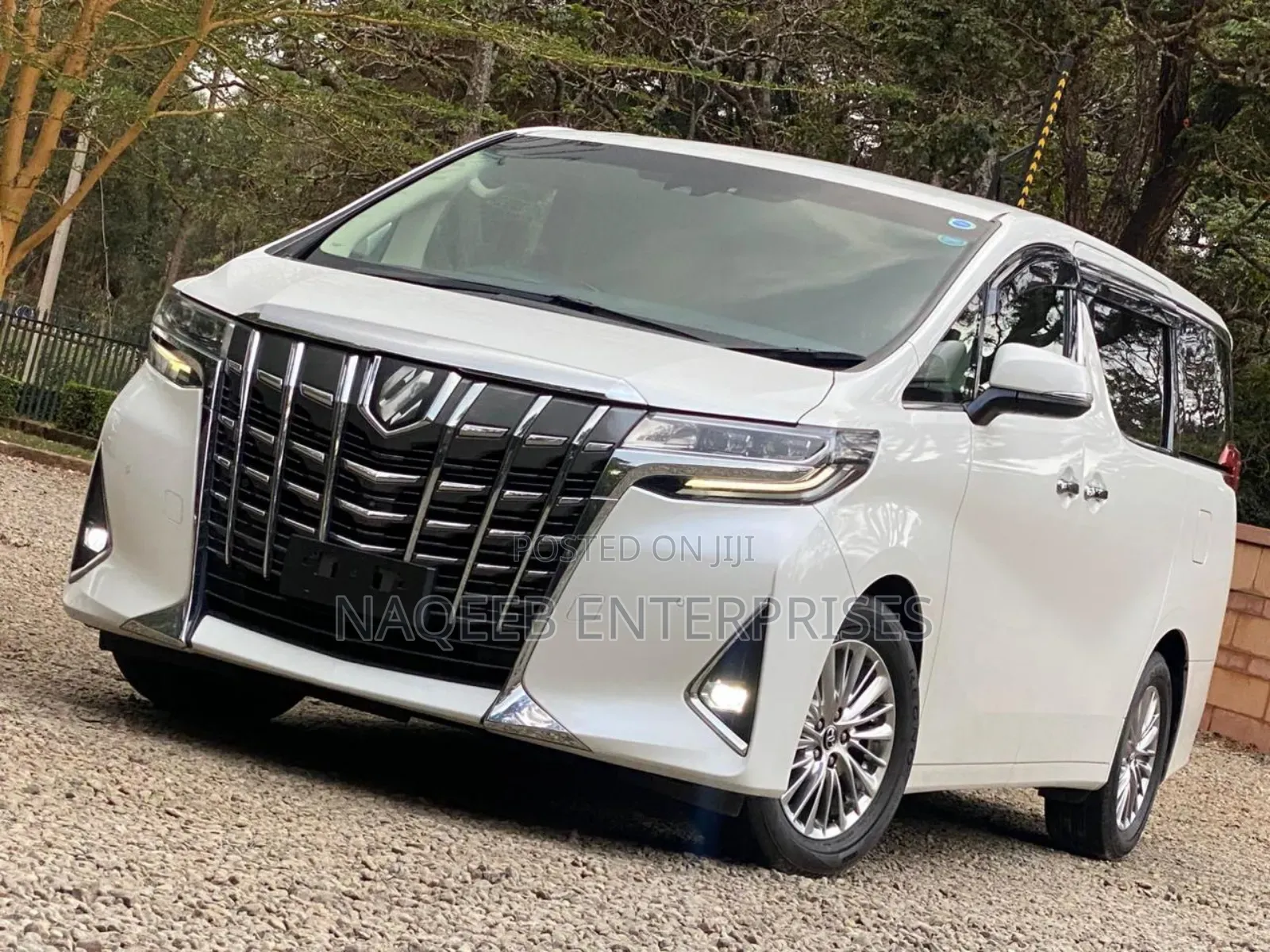 Toyota Alphard 2.5 Petrol FWD 2019 White